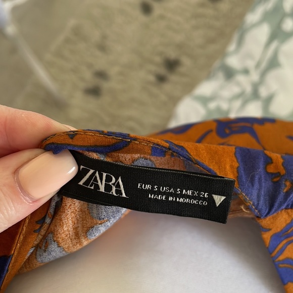 Zara Floral Print Poplin Dress - Picture 7 of 8